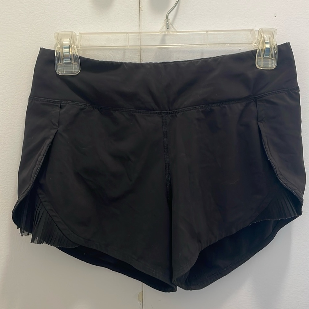 Ruffled Lululemon 🏃🏼‍♀️ shorts